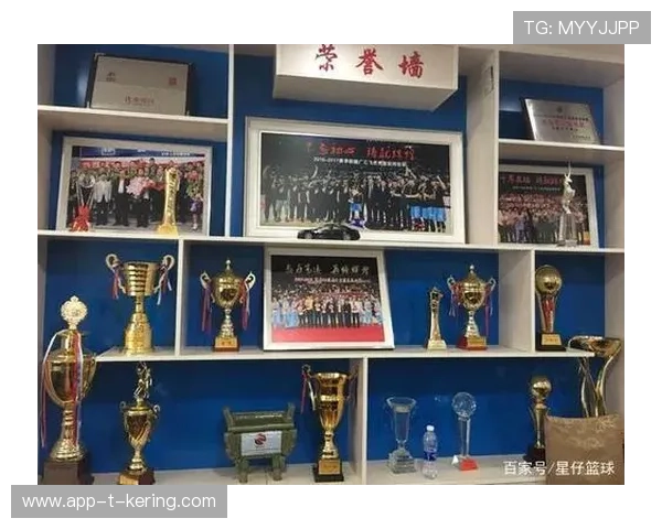 琑队如何完善青训成果的商业变现、品牌传播与长期回报，青训强队