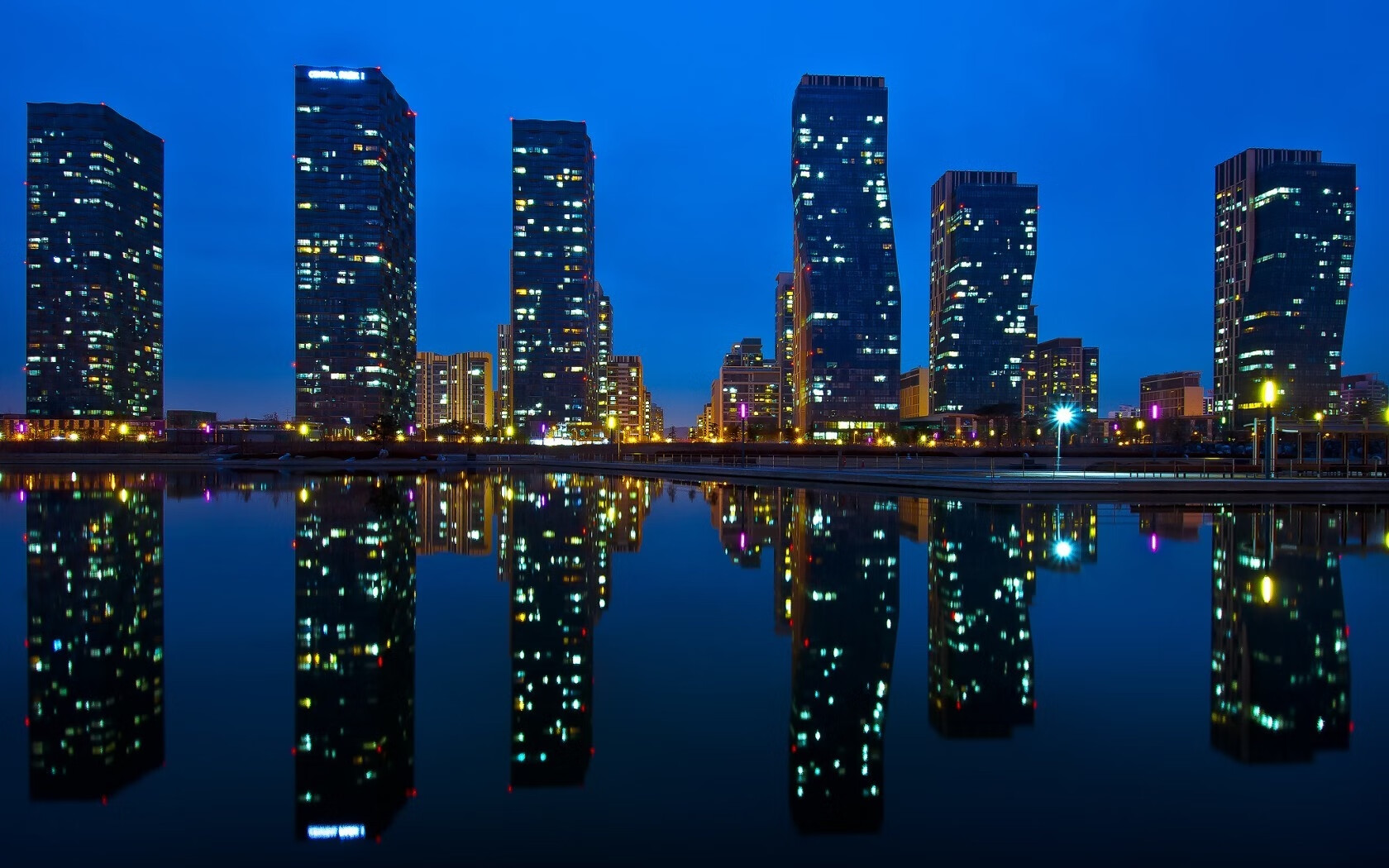 开云体育入口-中国男篮积极适应国际节奏 球员提升比赛阅读能力,2021年中国男篮训练视频