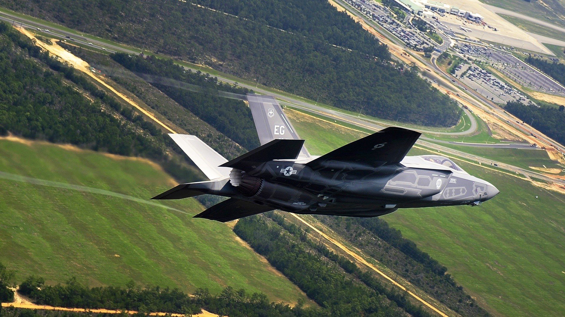 开云体育官网在线-博洛尼亚高位回抢打乱节奏展开,博洛尼亚首发