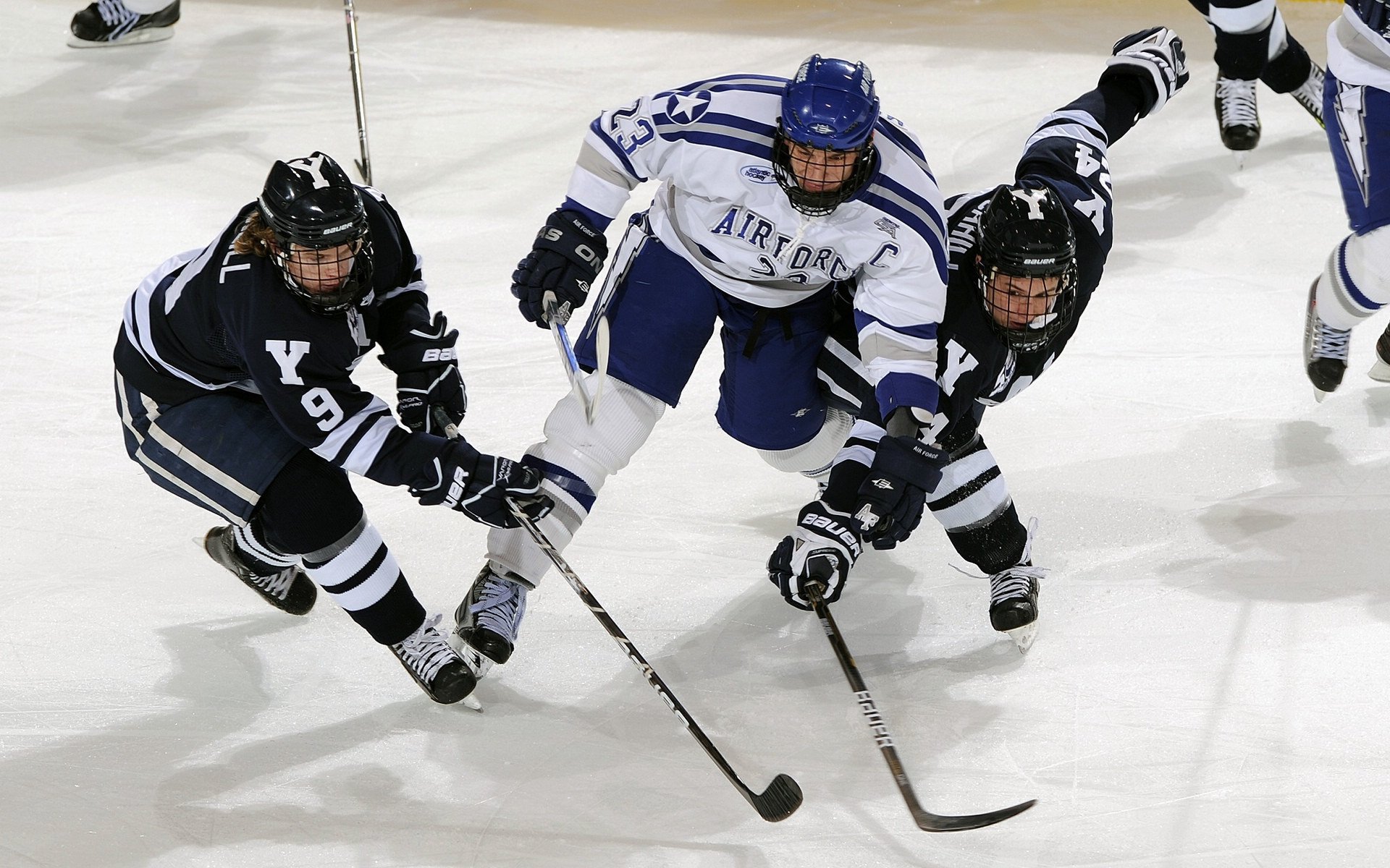 开云体育足球-马竞在控球和射门数据上占优,马竞队史射手
