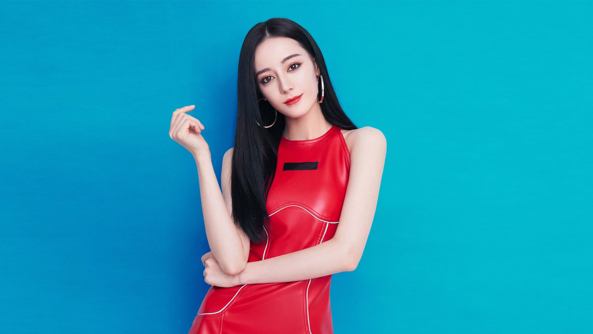 开云体育官网app-C罗与队友赛后庆祝气氛欢乐轻松,c罗和谁配合