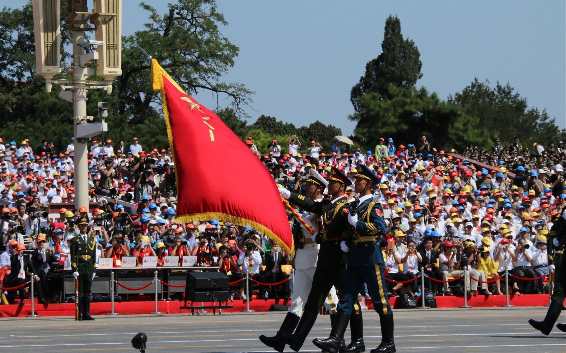 开云体育在线-“安赫尔·巴尔博萨的精准进攻与战术执行力,助力美洲狮队在国际舞台屡创佳绩”