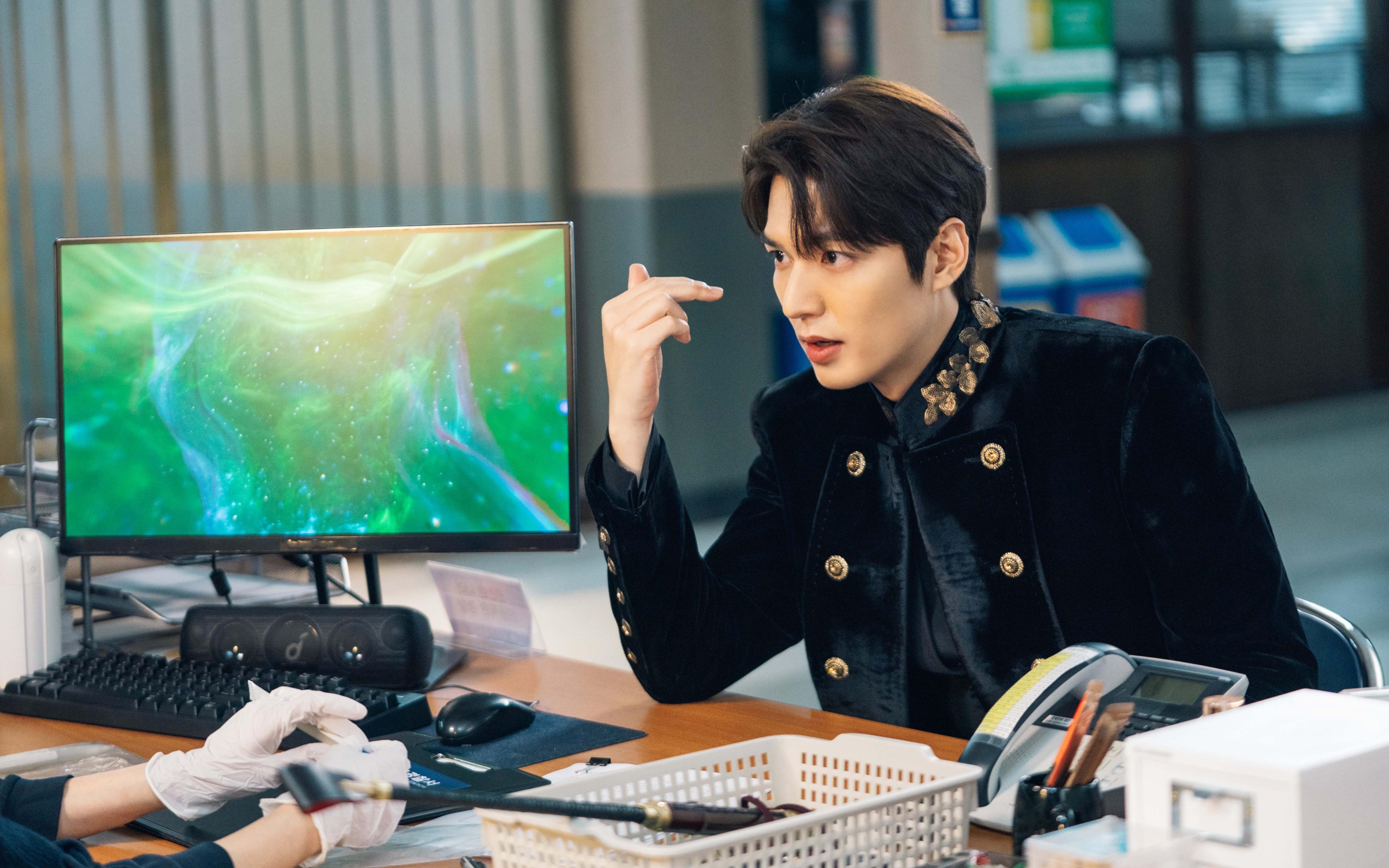 开云体育app-世界杯绝佳瞬间:令人动容的高光时刻集锦,世界杯经典镜头