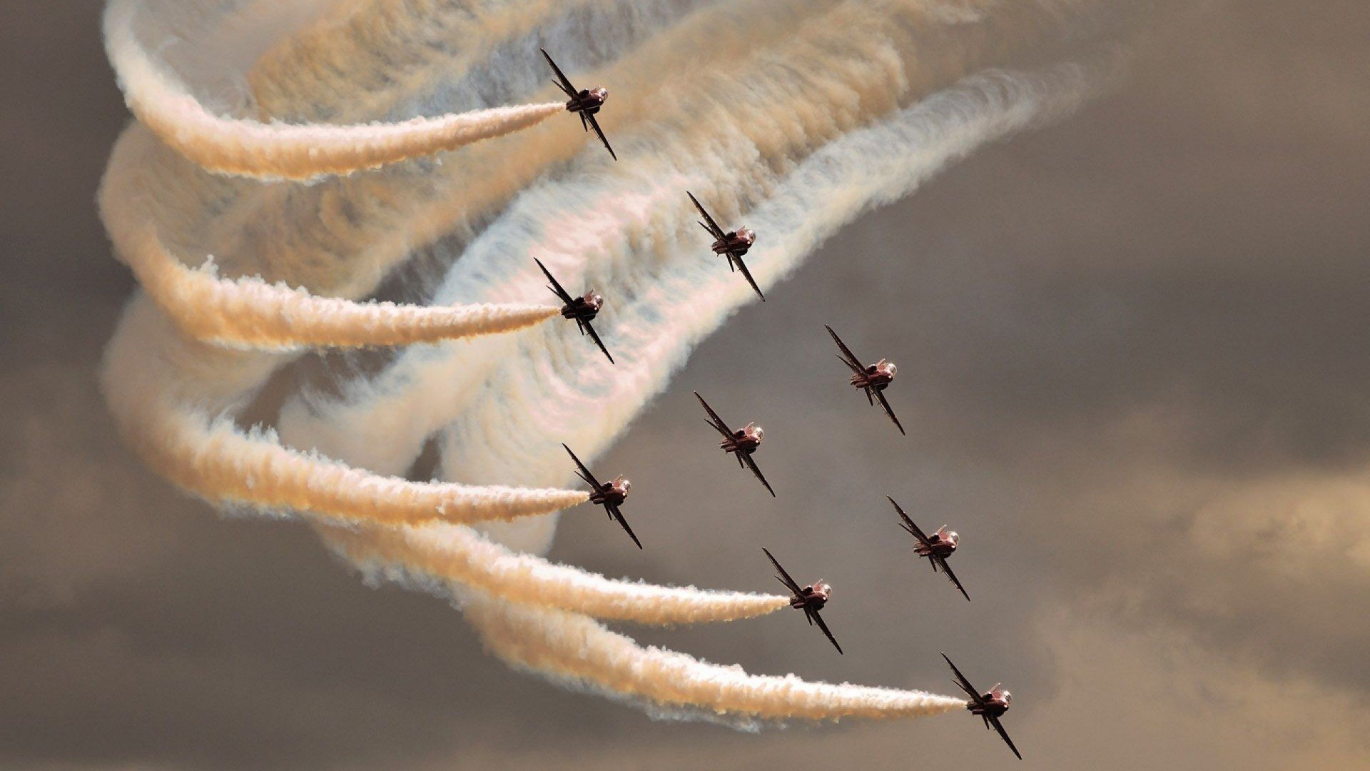 开云官方网-中国足球联赛俱乐部市场开拓力度加大,我国足球俱乐部