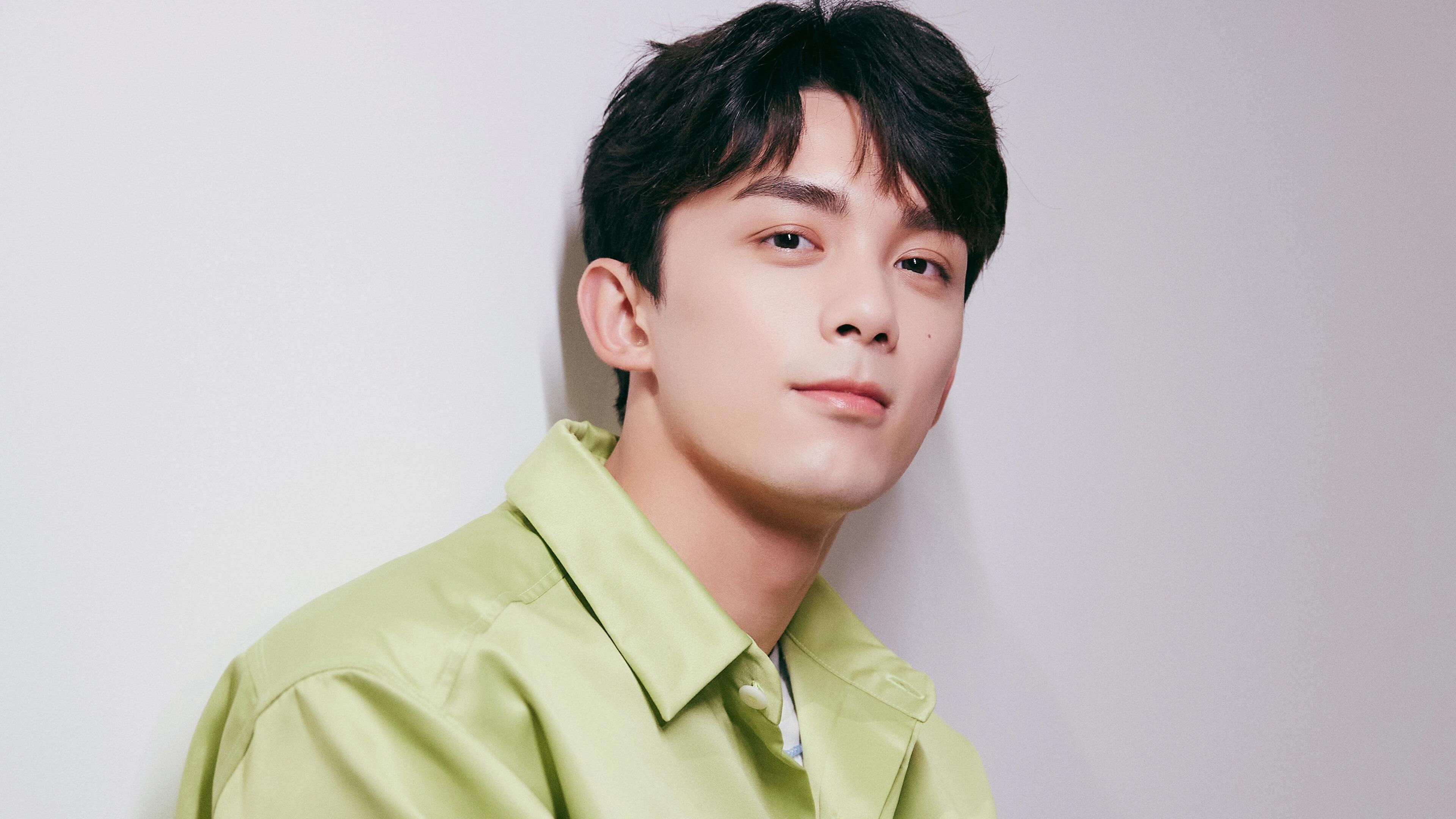 开云官方网-特色足球主题的场馆设计成为城市景观的重要组成部分,创意足球场馆